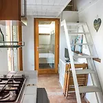 M225 - Marcelli, Nuovo Bilocale Con Giardino * Марчелли